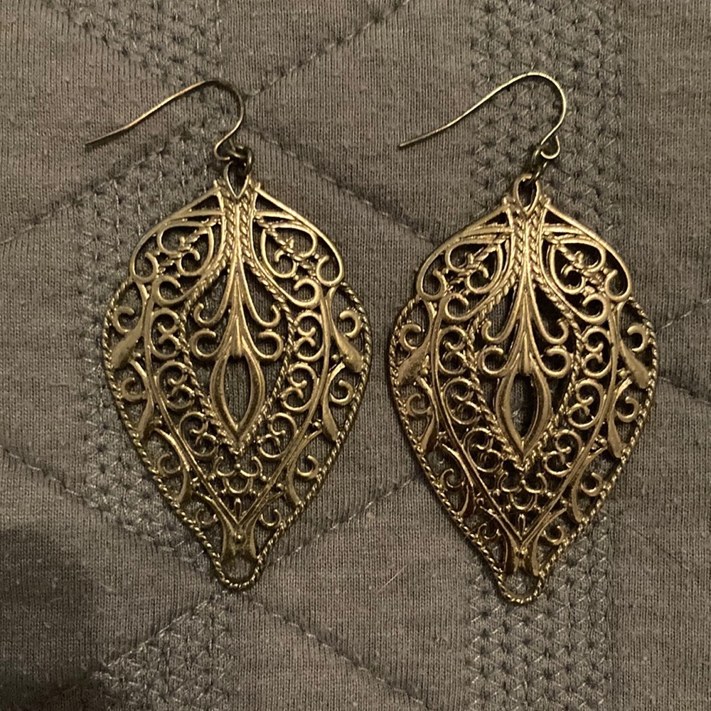 Fashion earrings
